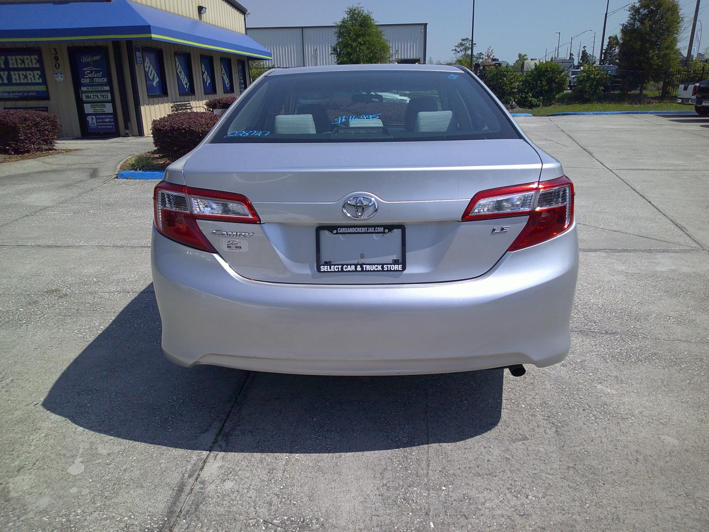 2012 SILER TOYOTA CAMRY SE; LE; XLE (4T4BF1FK7CR) , located at 390 Hansen Avenue, Orange Park, FL, 32065, (904) 276-7933, 30.130497, -81.787529 - Photo#3